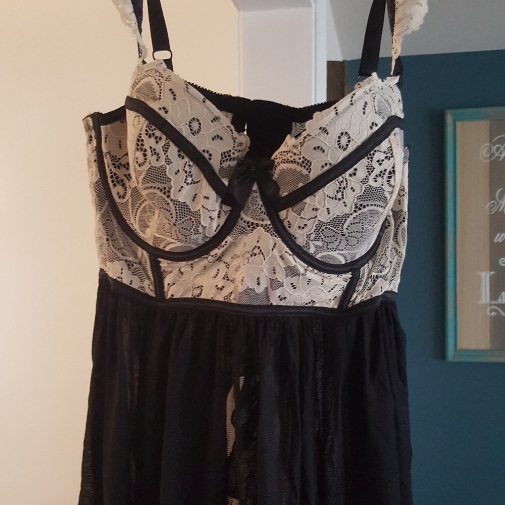 Babydoll/Nighty/Lingerie